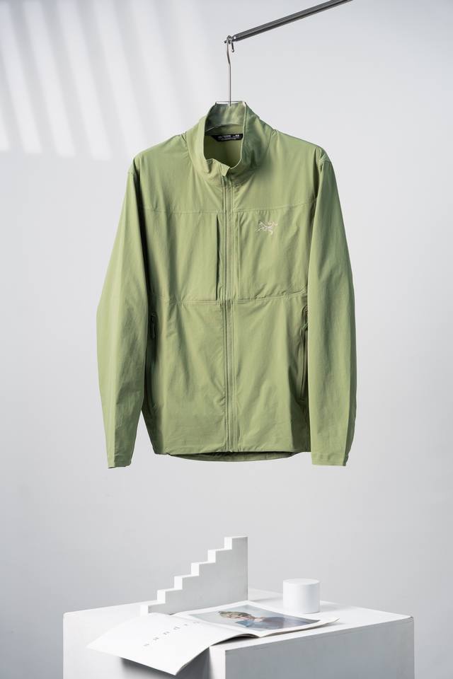 Globe Green Arcteryx Gamma Mx Lightweight Breathable and Comfortable Pilot Stan