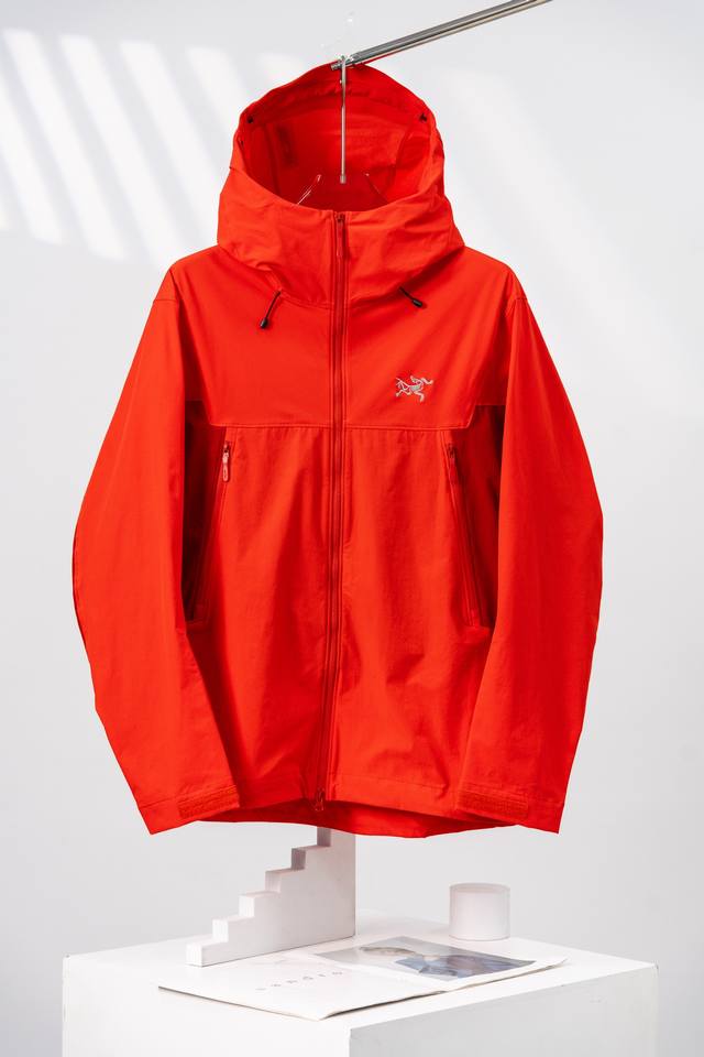Imperial Red Arcteryx Serratus Hoody Softshell Jacket with Embroidered Logo Thi