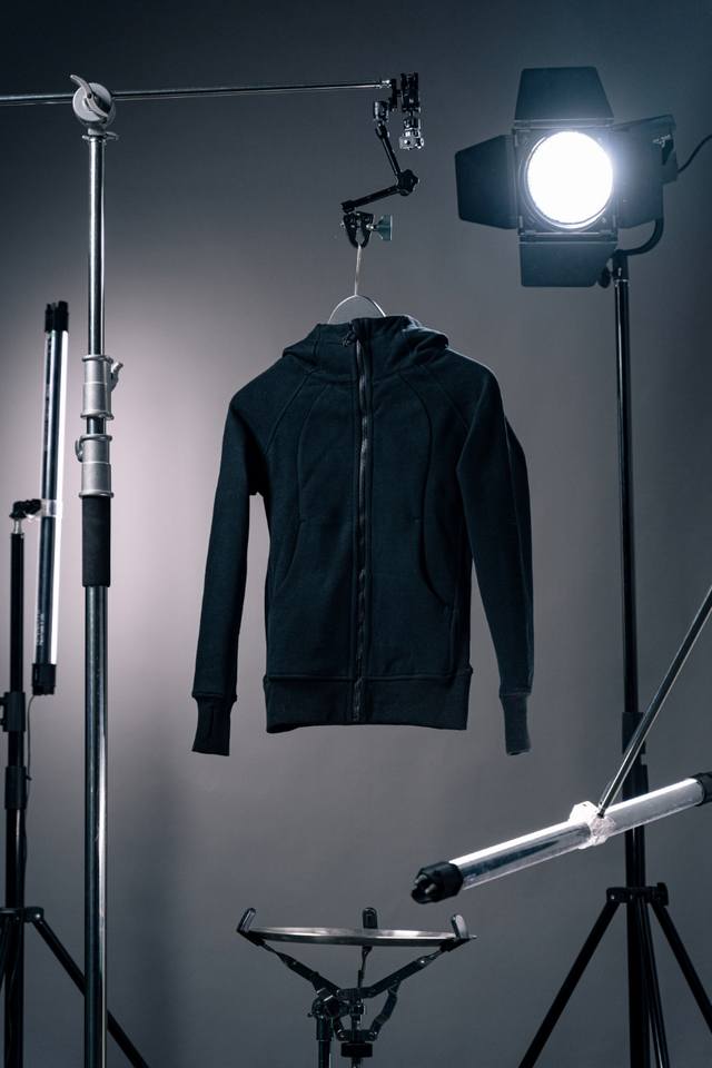 Lululemon Scuba Series Women's Slim Zipper Hoodie | Slim Fit Sweatshirt