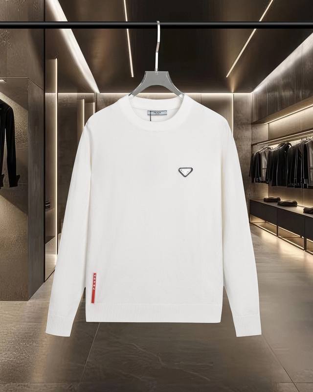 Confidently recommend, abundant stock available. Prada 25Fw classic style casua