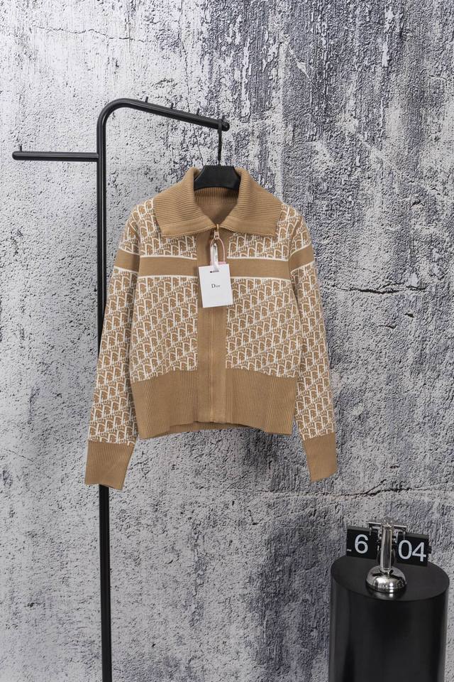 Dior 25Fw Classic Oblique jacquard knit cashmere lapel sweater . Made from prem