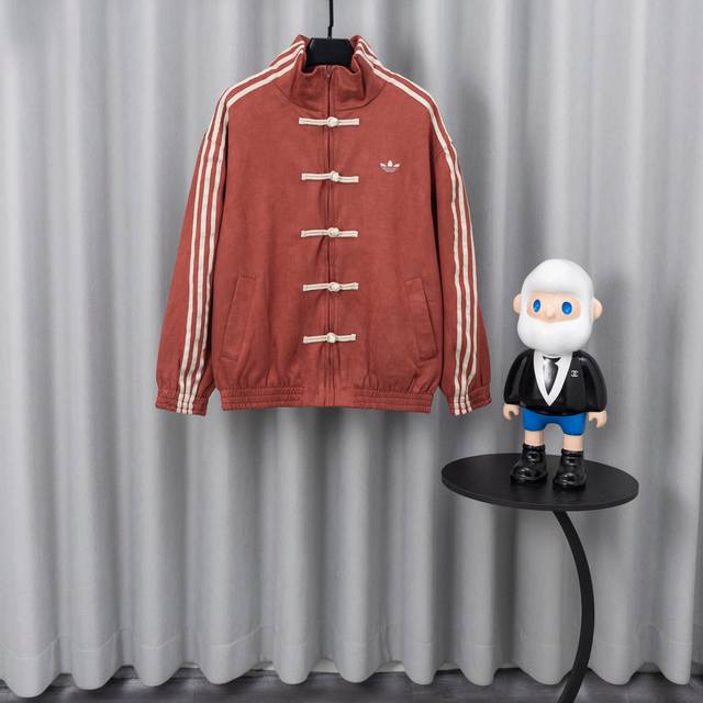 Limited Edition Chinese Tang Suit by Trefoil Rome wasn't built in a day. Ever G