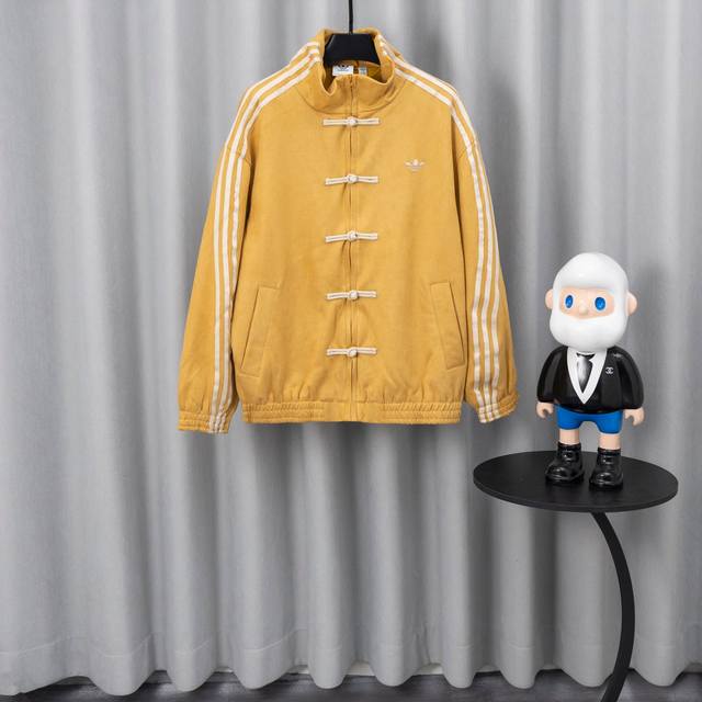Limited Edition Chinese Tang Suit by Trefoil Rome wasn't built in a day. Ever G