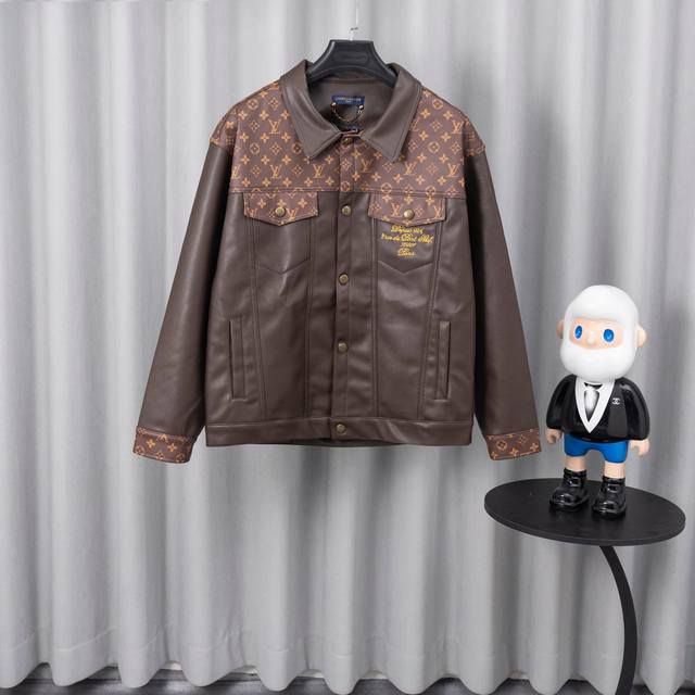 lv baseball jacket 25Ss catwalk style. With its moderate thickness and high-dens