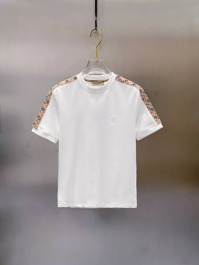 Burberry 2025 Autumn/Winter Round-Neck Embroidered Short-Sleeved T-Shirt. The el