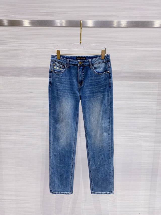 Lv 2025 Early Fall New Men's Casual Jeans, Top Quality! Order now, available on
