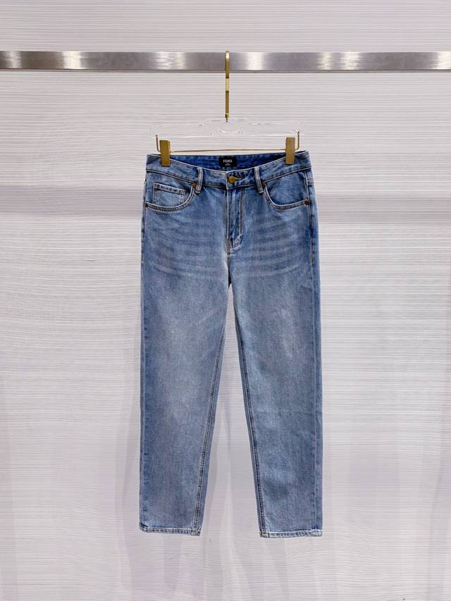 Fendi's new 2025 Early Fall men's casual jeans, top quality! Order through our