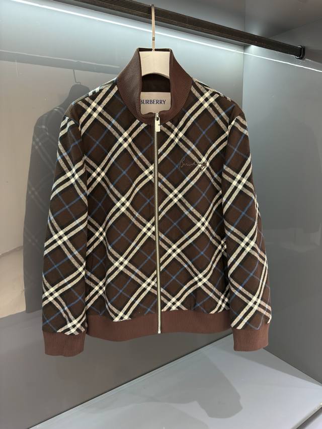 New Arrival 2025 Fall/Winter Bur*Erry Plaid Jacket embodies a youthful, trendy