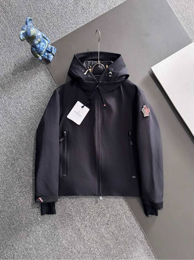 High-end edition, look for the details. Moncler Praz Drawstring Hood Cropped Dow