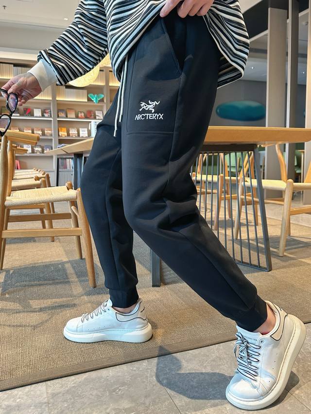 Arc'teryx's premium 2025 Spring/Summer casual pants! Available now on the offic