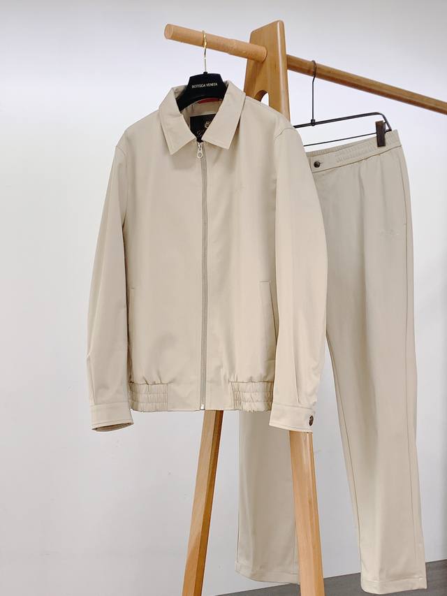 Loropiana L. Fw's new early fall collection showcases luxurious style. The Lp me