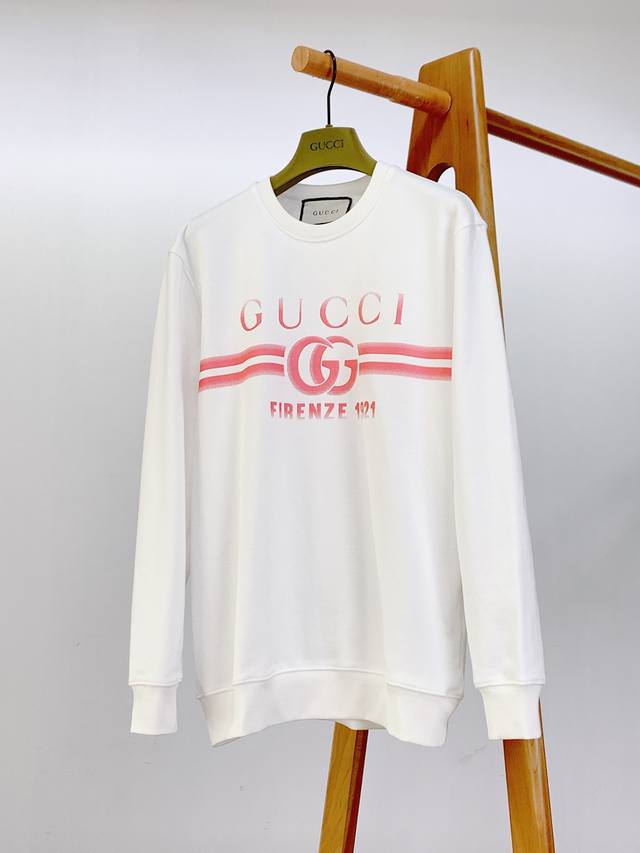 Gucci 2025 Fall/Winter New Arrivals Casual Pullover Sweatshirt, featuring a ches