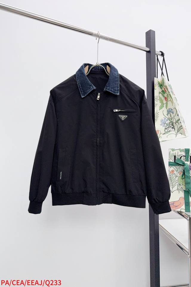 Q233 pa prada Prada 2025Fw Early Fall New Arrival Spliced Denim Collar. The shar