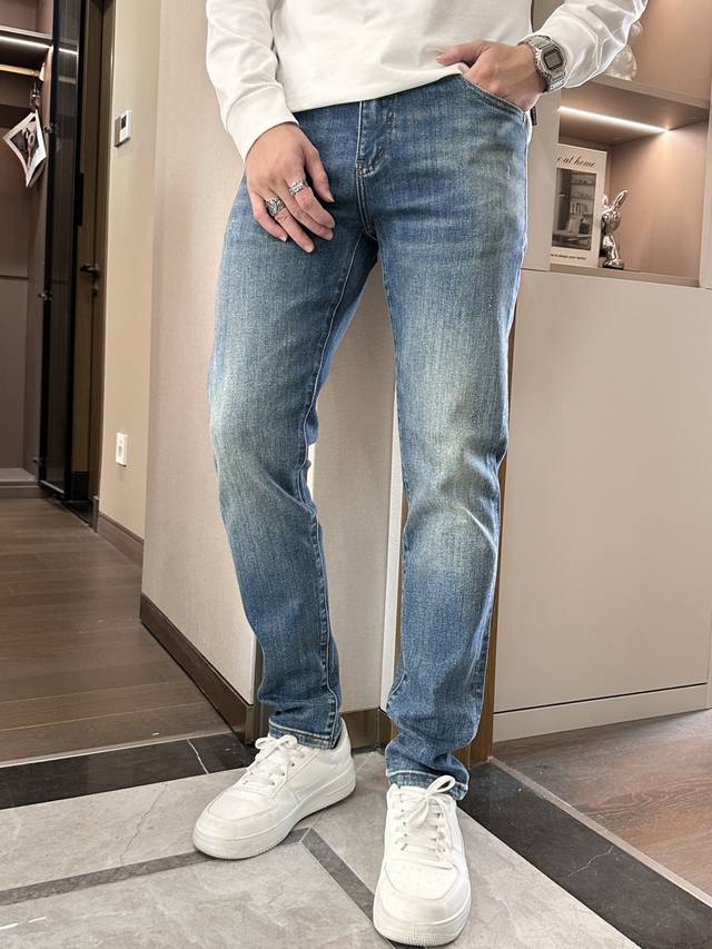 Moncler's new 2025 collection! High-end, custom-made slim-fit business straight