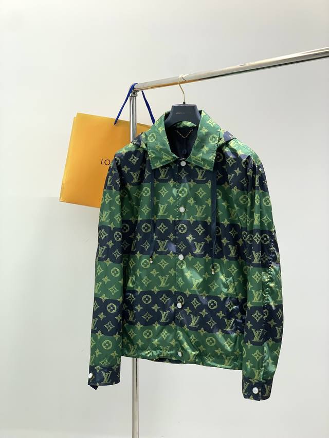 Louisvuitton, the latest fall 2025 collection, available in-store, original, sty