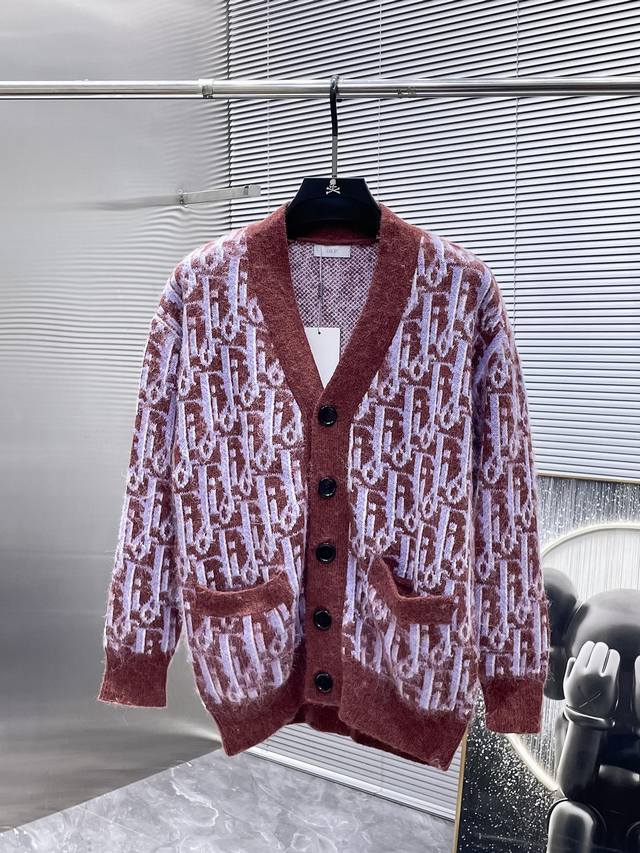 Dior's new 2025Ss wool blend long-sleeved cardigan sweater, a high-end version!