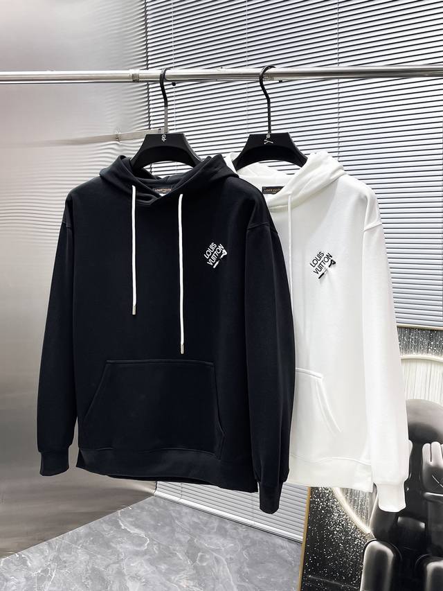 Louis Vuitton's new Lv 2025Ss long-sleeved hooded sweatshirt, a high-end versio
