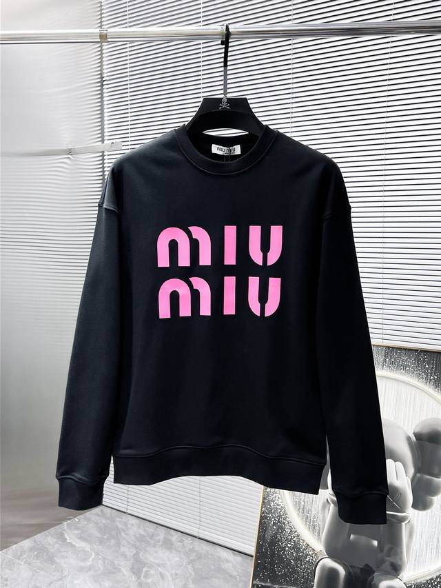 Miu Miu's new 2025Ss long-sleeved crewneck sweatshirt, a high-end version! Cust