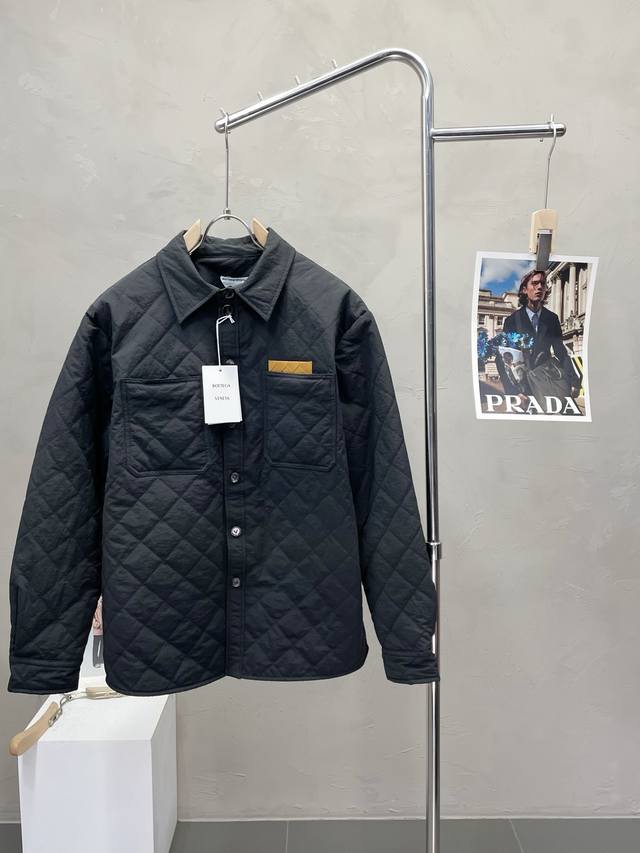 Bottega Veneta Bv exclusively offers the latest fashion autumn and winter padded