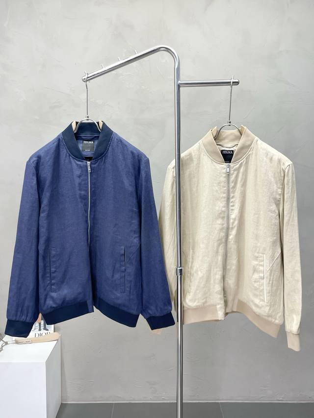 Exclusively for Zegna, this new, original men's casual jacket is a high-end cus