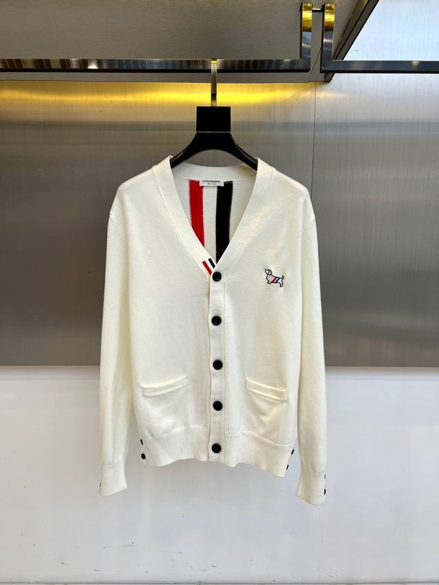 Tb Thom Browne, 2025 autumn and winter new wool knitted cardigan, takes sports a