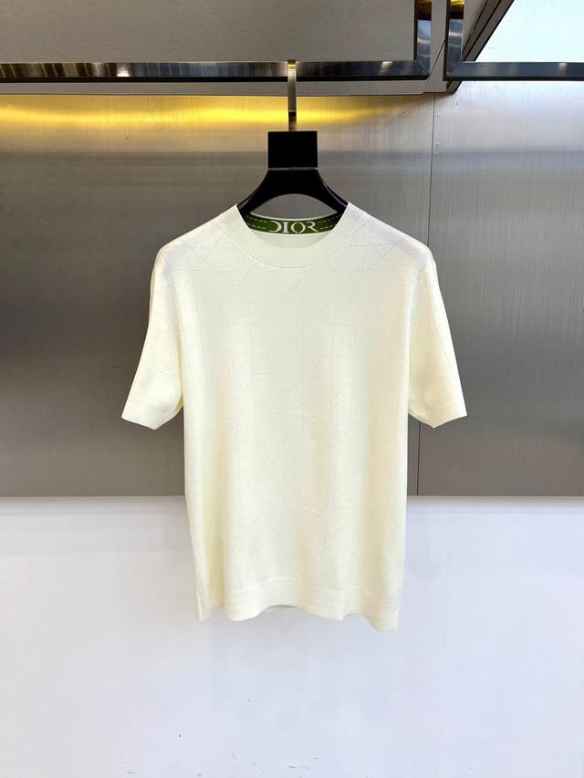 Dio Dior, 2025 autumn and winter new short-sleeved sweater, interprets simple an