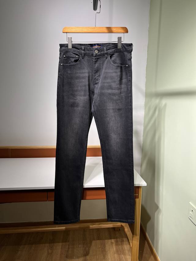 New Fall/Winter Style! 1V Minimalist style, one-of-a-kind, premium stretch cott