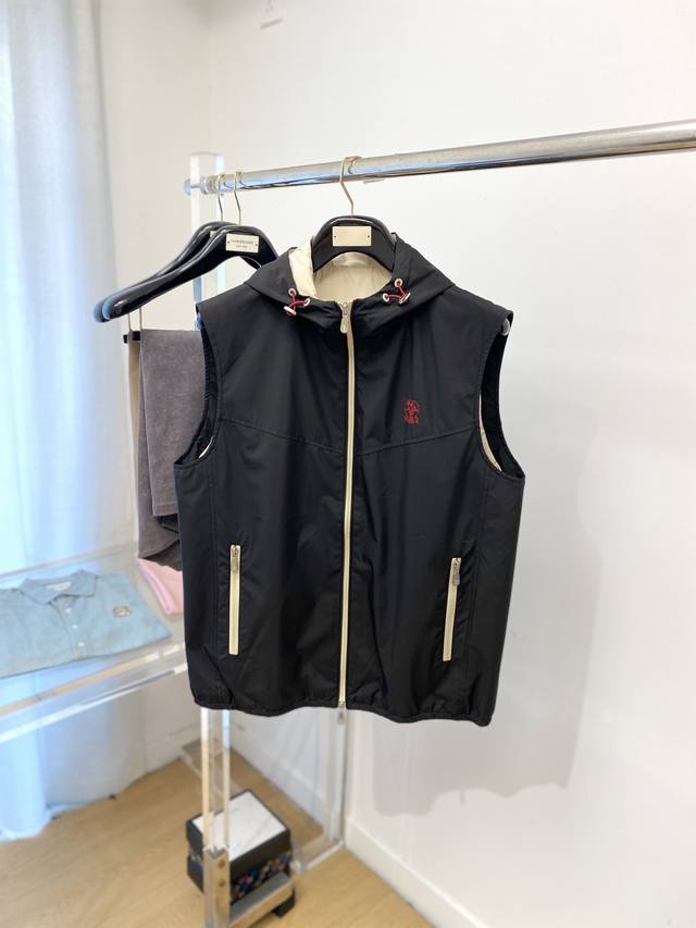 Brunello Cucinelli, 2025 new jacket and vest, stylish and handsome, simple and v