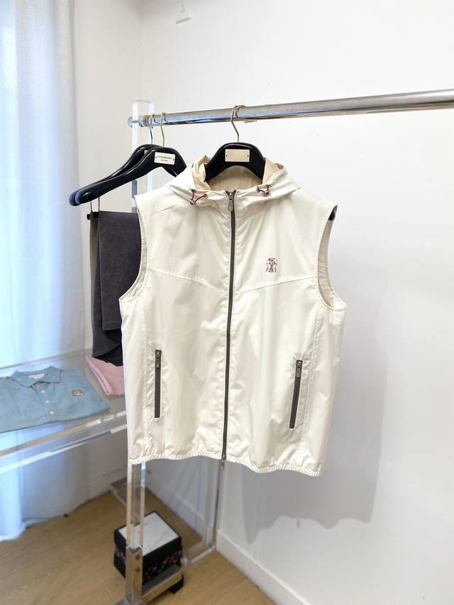 brunello Cucinelli, 2025 new jacket and vest, stylish and handsome, simple and v