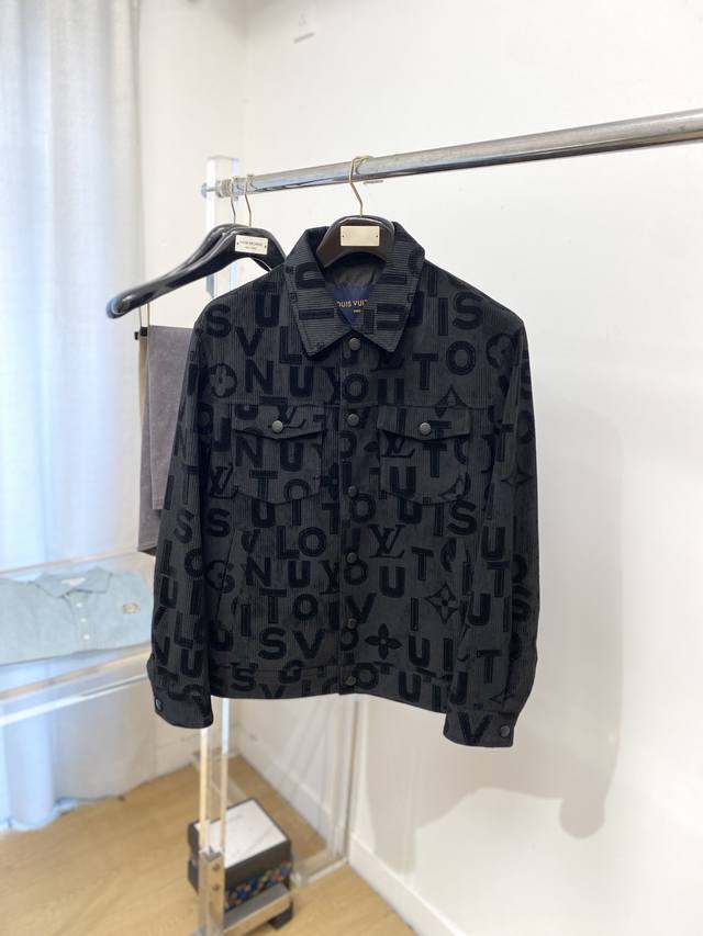 Louis Vuitton, 2025 new jacket, stylish and handsome, simple and versatile styl