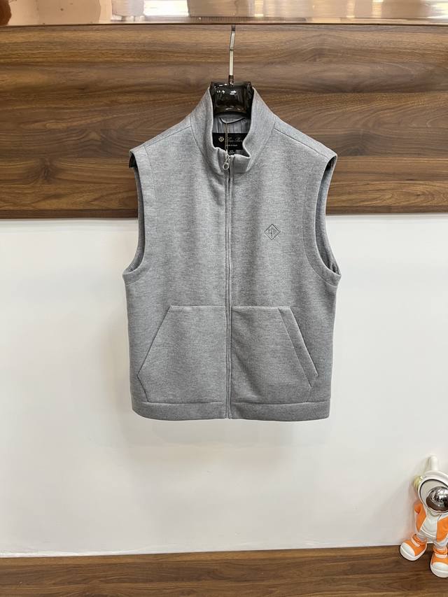 Featured: Lp2620Ss Early Fall New Release: Lp Stand-Collar Vest Jacket, a Fall
