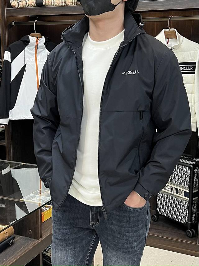 Featured: Moncler's new 2025Ss early fall release, this Moncler hooded jacket i