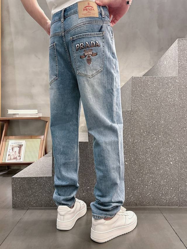 Prada's new 2025 summer men's casual jeans, top quality! Order through our chan