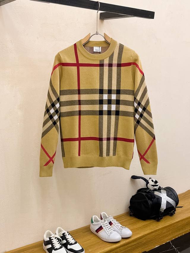 Burberry's new autumn and winter 2025 sweater counters are made of wool and Tenc