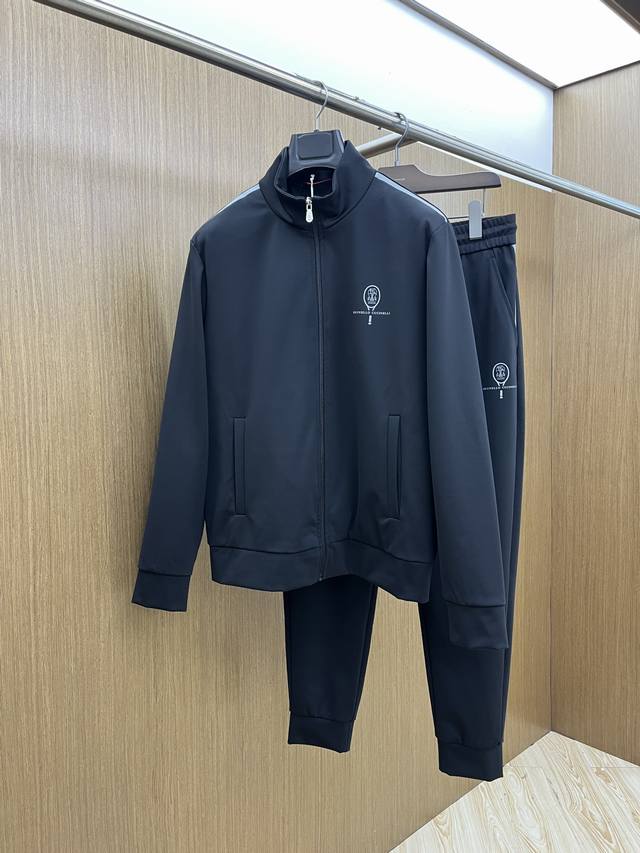 Autumn/Winter Suit: Brunello Cucineli exclusive new high-end casual sportswear!