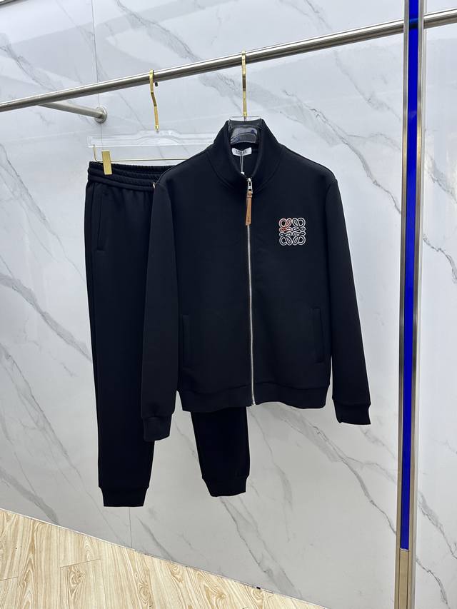 Loewe's new men's casual zipper stand-up collar suit for autumn and winter 2025
