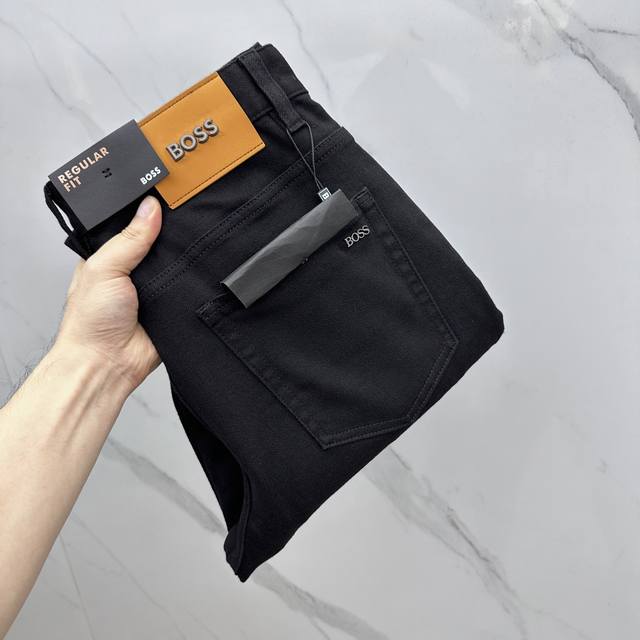 Boss 2025 Early Fall new jeans are now available at the counter. Original custom