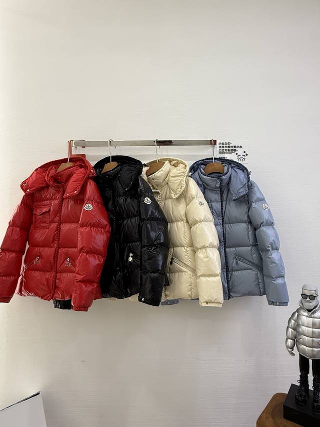 Moncler 25 new waxed leather Glarein hooded long-sleeved down jacket for women.