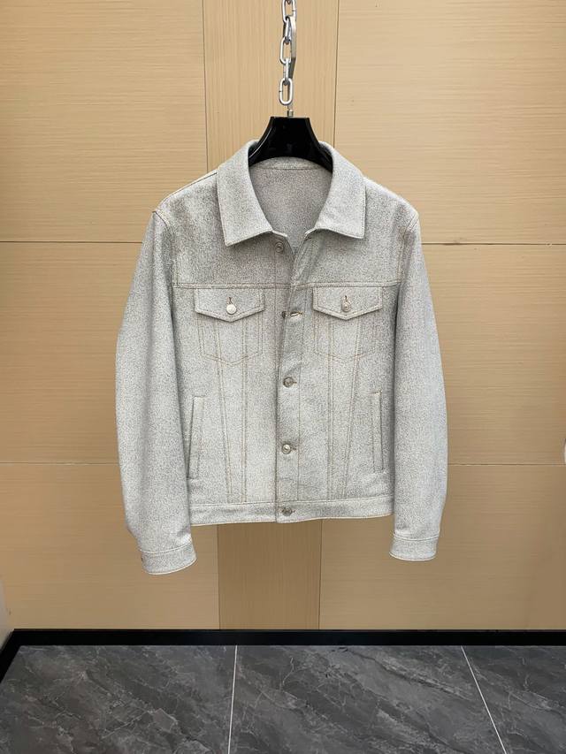 Dior 25 Men's Jacket with Lambskin Closure and Patch Pocket on the Chest. A styl