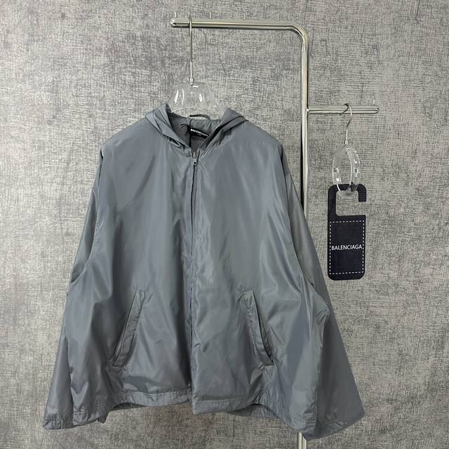 Balenciaga Parisian family classic printed lettering hooded windbreaker jacket u