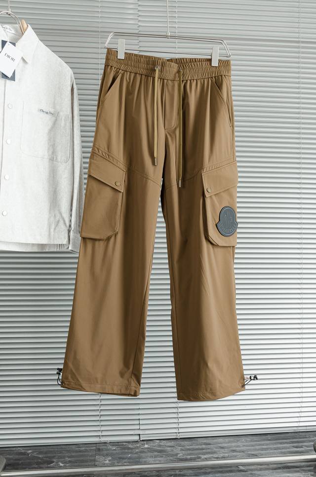 new# Moncler 25Fw Waterproof Soft Casual Wide-Leg Pants Men's Sports Pants # Ant