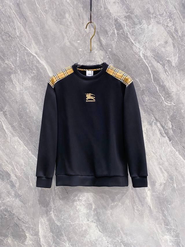 Burberry's new Autumn/Winter 2025Ss long-sleeved space cotton sweatshirt featur