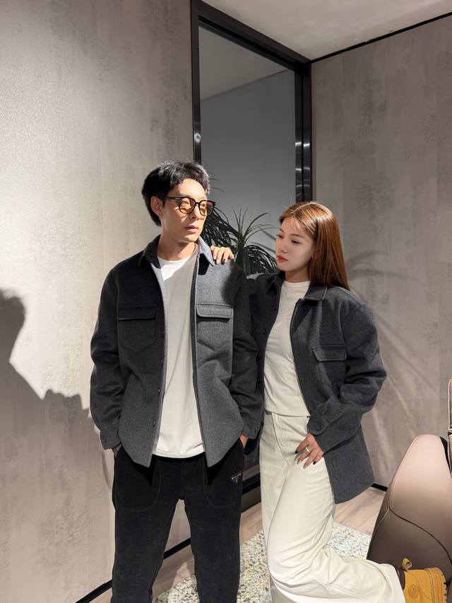 Model Image Handmade LP&Loyou Pia?a, a must-have for high-end men's wardrobes, t