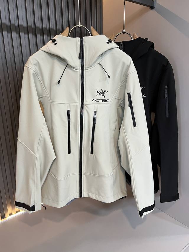 Arcter*X Arc'teryx Autumn/Winter 2025 New Unisex Jacket. Canada Goose and Arc't