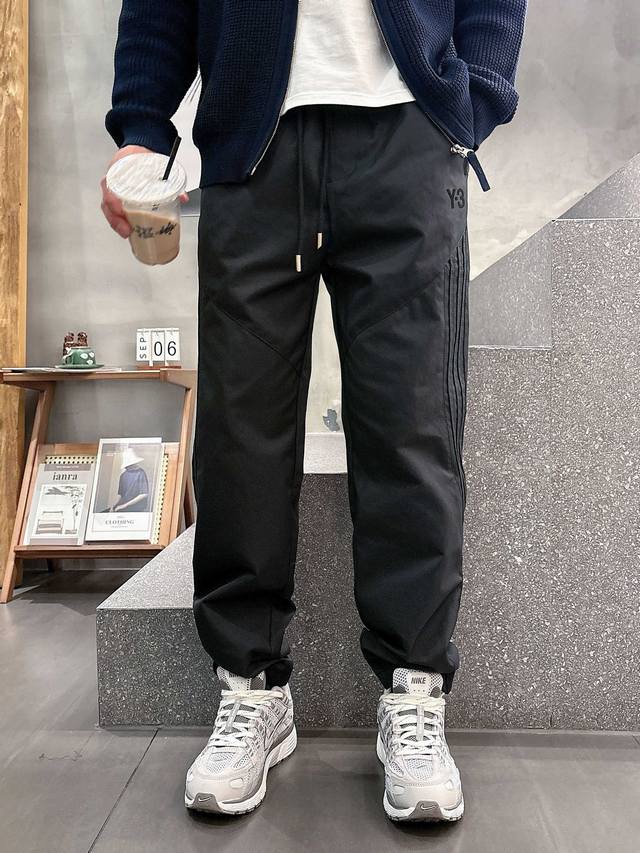 Y-3 2025 Fall/Winter New Casual Pants! These classic brand logo casual pants are