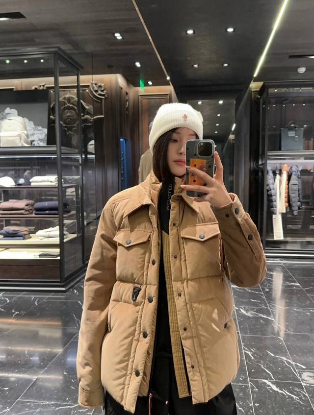 Upper body effect | Moncler Grenoble ski series Lech corduroy fake two-piece sh