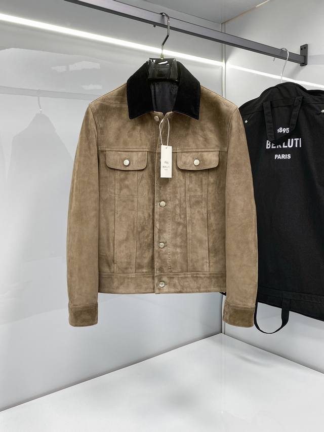 40,000~1895 premium sheepskin suede lapel leather jacket. A hard-core bargain,