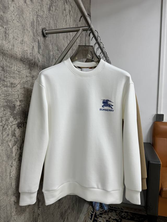 B's classic and popular warhorse logo embroidered men's cotton crewneck sweatshi