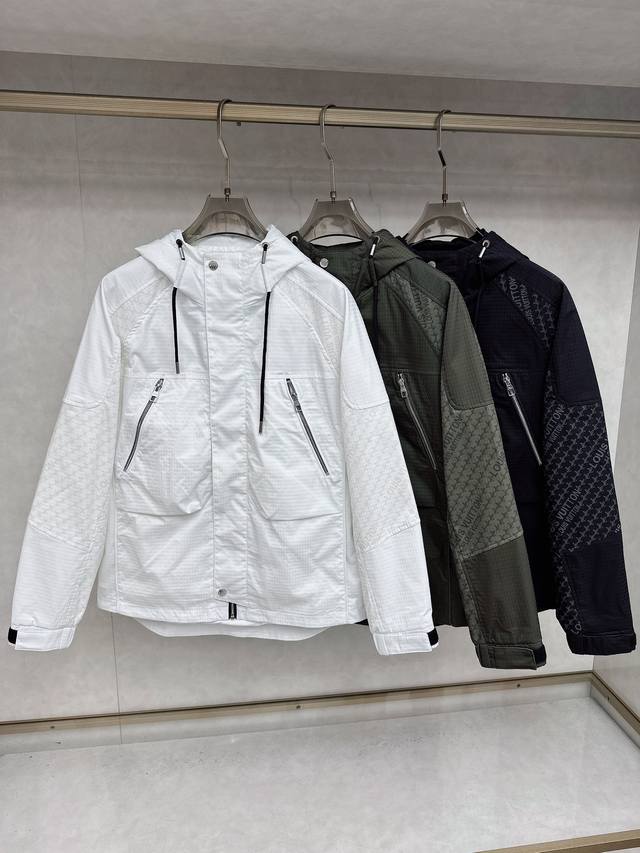 Lv Autumn 2025 latest fashion designer jacket. Detailed craftsmanship is evident