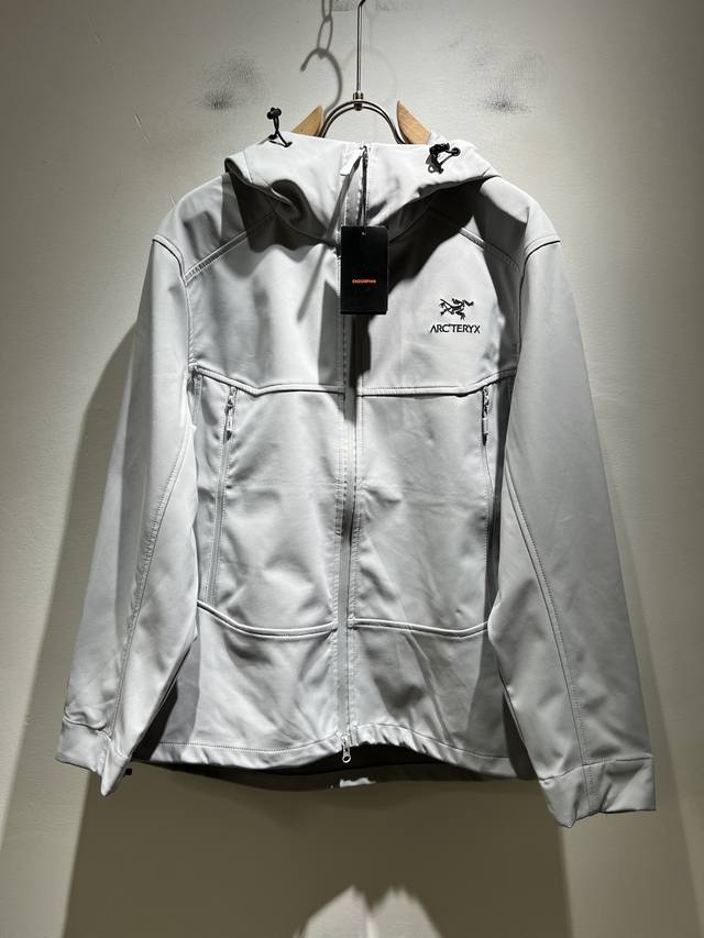Arcter*X Arc'teryx Autumn/Winter 2025 New Unisex Jacket. Canada Goose and Arc't